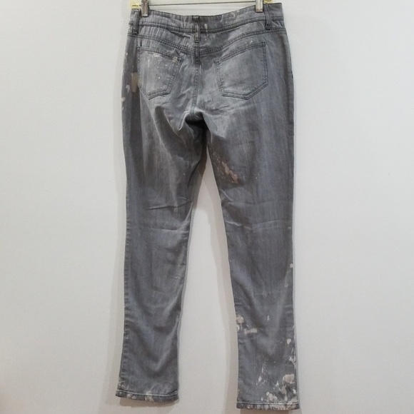 So gray and white bleach splattered jeans ,size 5. - Picture 5 of 8